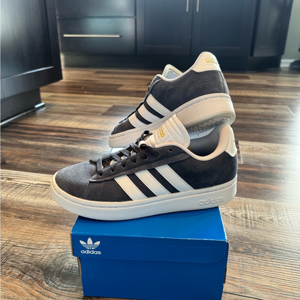 Adidas Grand Court Alpha Sneaker